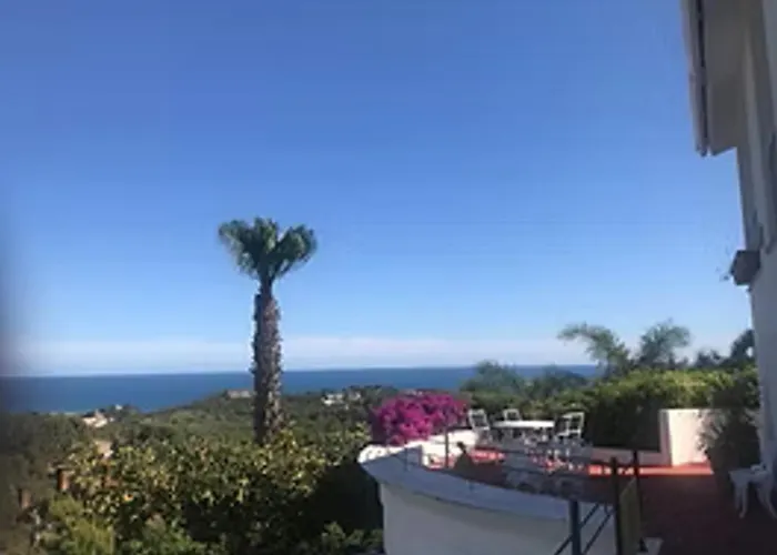 Апартаменты Buganvillas *