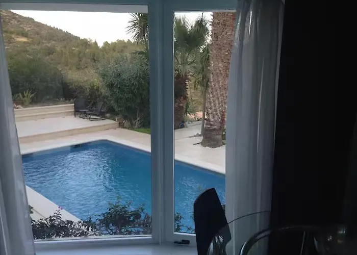 Апартаменты Buganvillas *